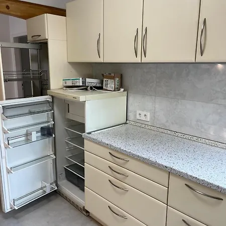 Apartamento Sindel Living Apartment-2 Bed With Floor Heating For Business And Family Travellers Sindelfingen
